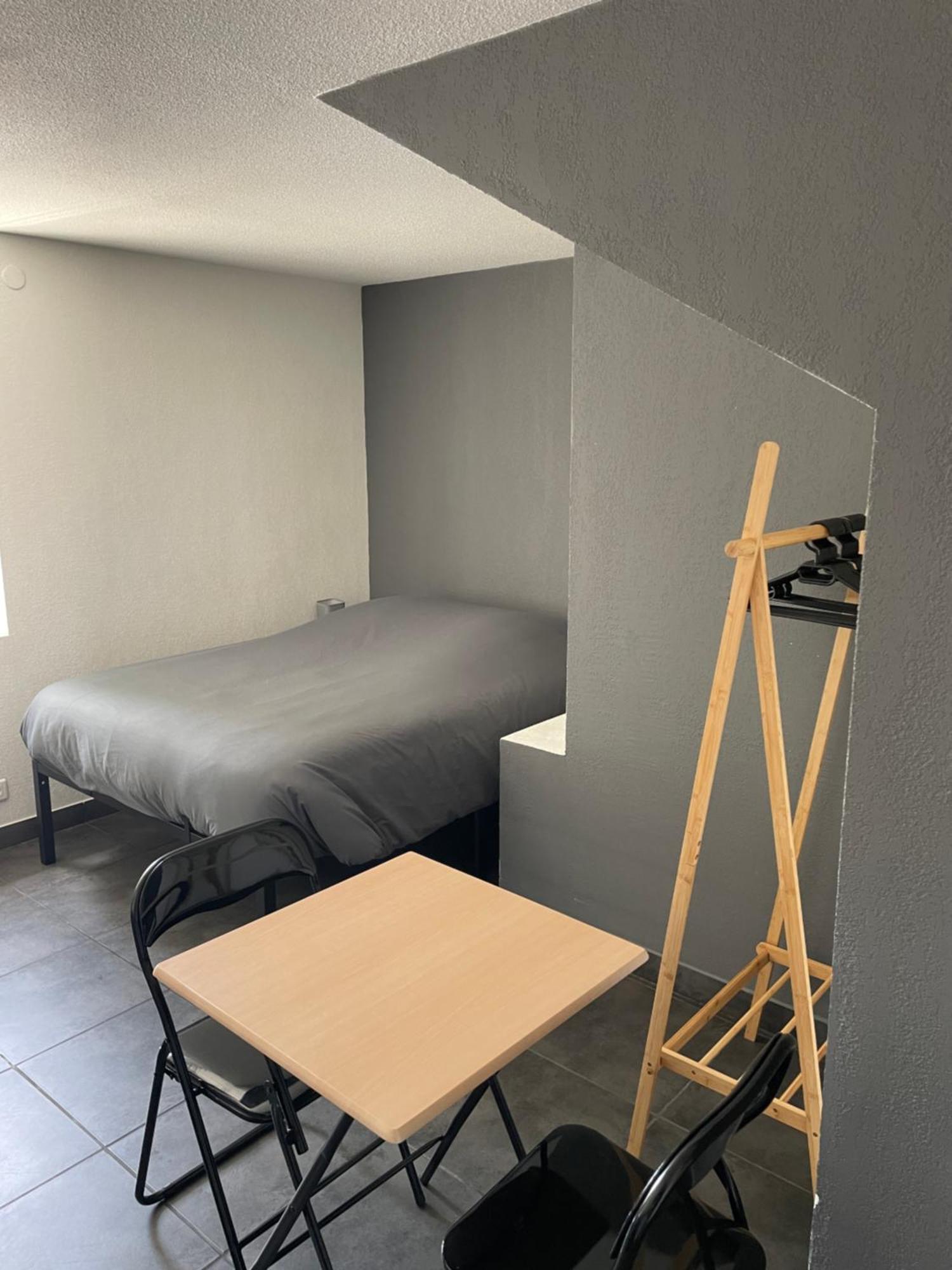 Studio 3 Proche Fac Climatise Алби Екстериор снимка